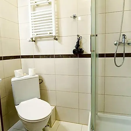 Orla 6 Hostel *
