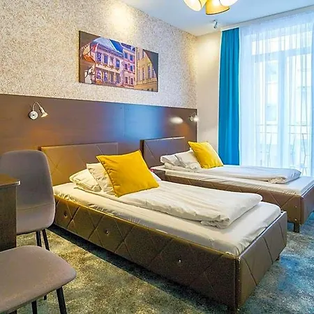 Orla 6 Hostel