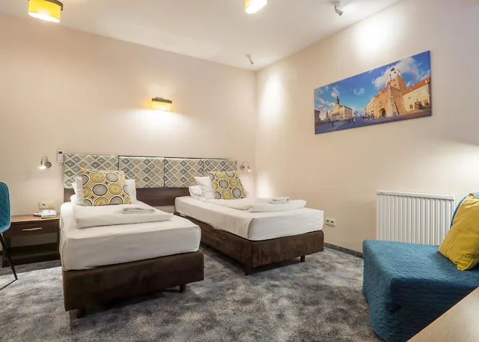 Noclegi Orla 6 Hostel